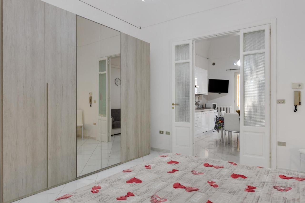 Dimora Del Delfino Curioso Appartement Lecce Buitenkant foto